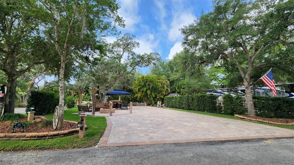 371 Bobcat Lane River Ranch, FL 33867 - Photo 3 of 23