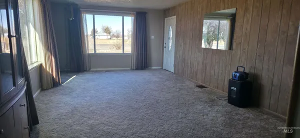 $385,000 | 103 South 650 East, Burley, ID 83318