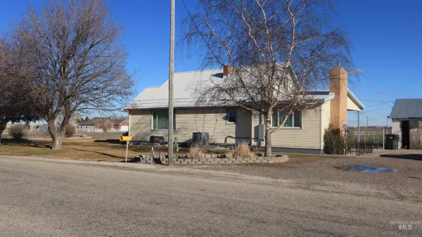 $385,000 | 103 South 650 East, Burley, ID 83318