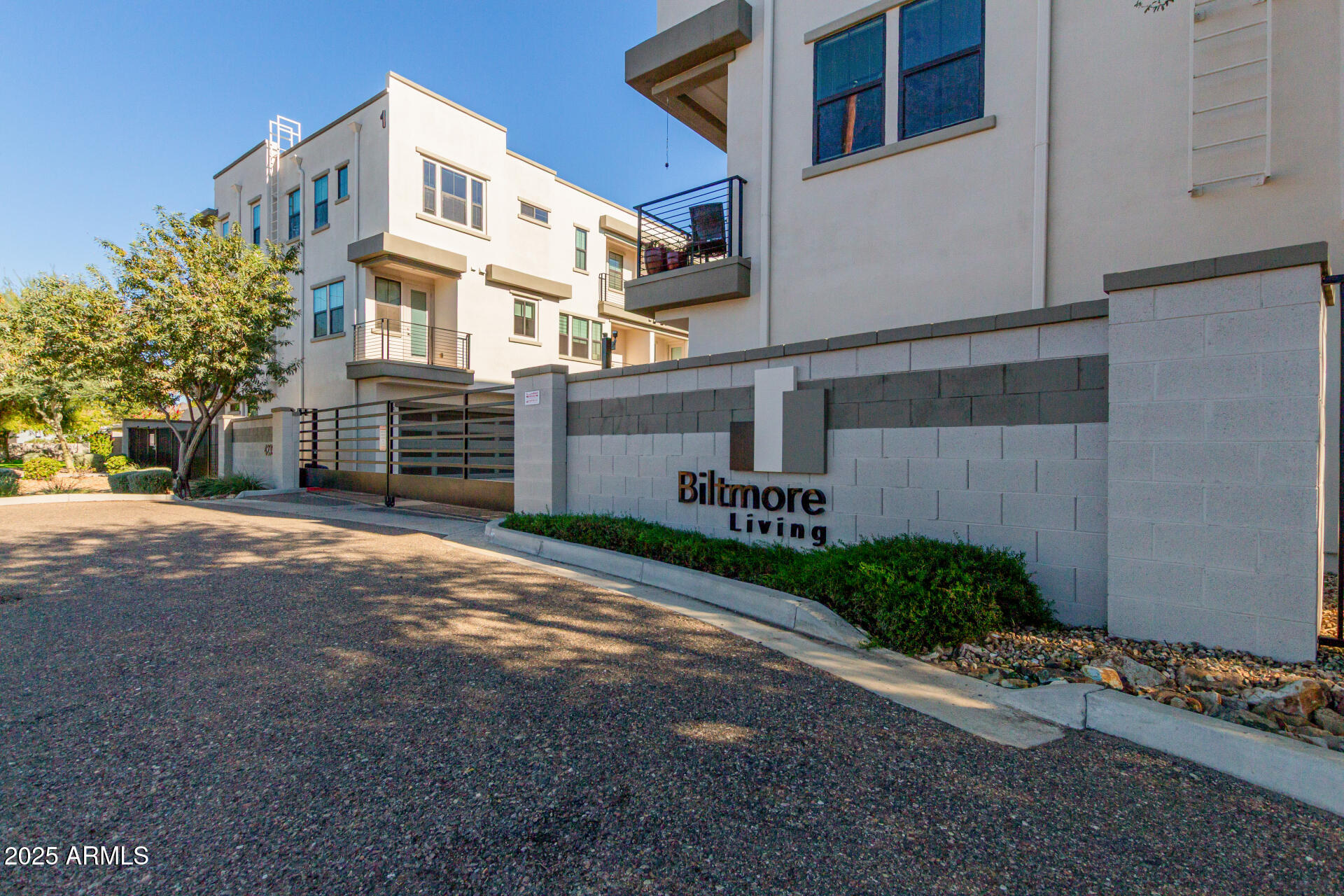 4235 North 26th Street, Unit 1 Phoenix, AZ 85016 - Photo 54 of 62 a view of a street with a building in the background