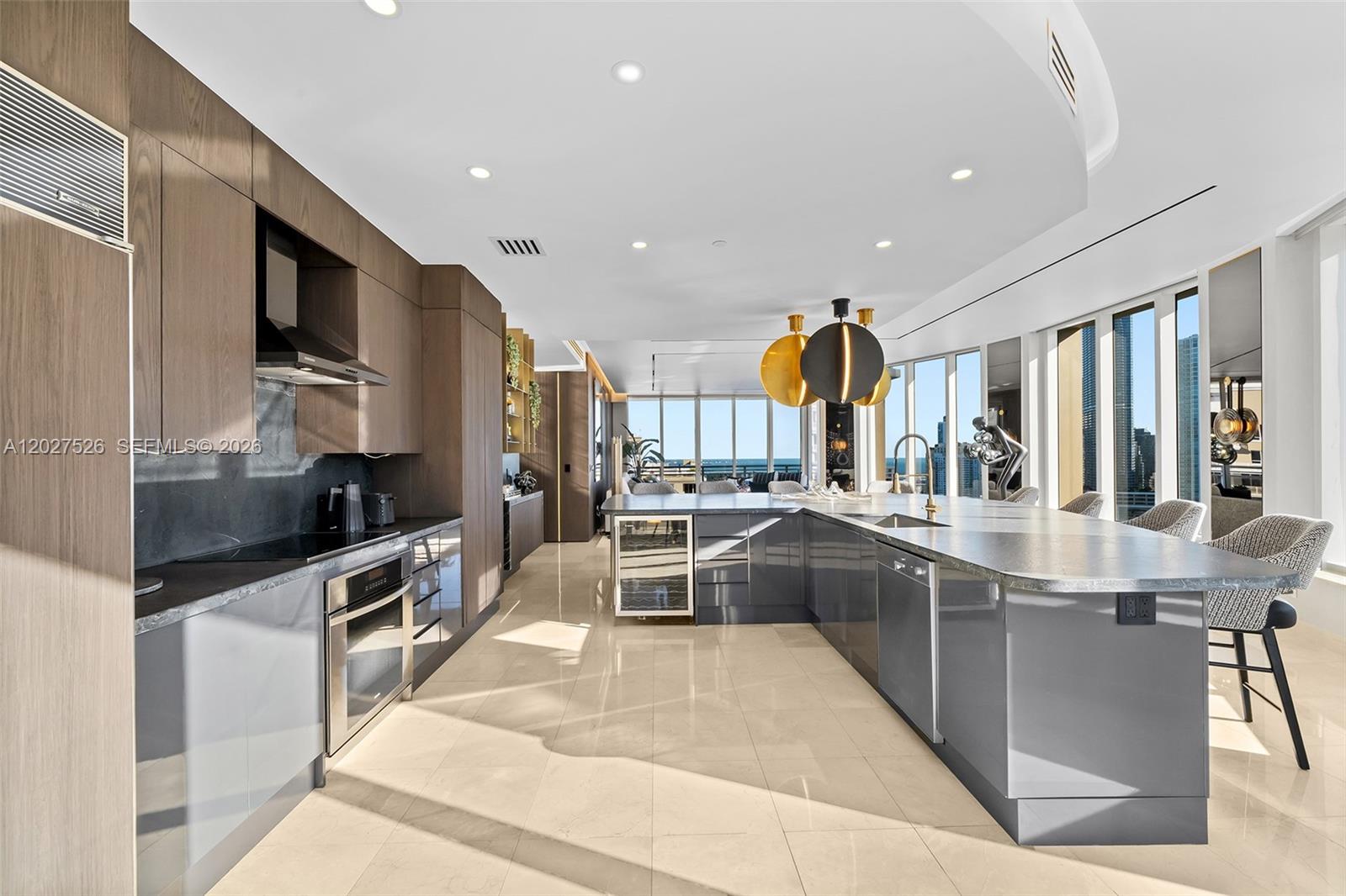 901 Brickell Key Boulevard, Unit 3304 Miami, FL 33131 - Photo 19 of 88
