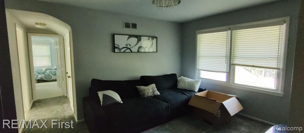 18241 Hamilton Road Highland Park, MI 48203 - Photo 21 of 34 Gallery Image 21