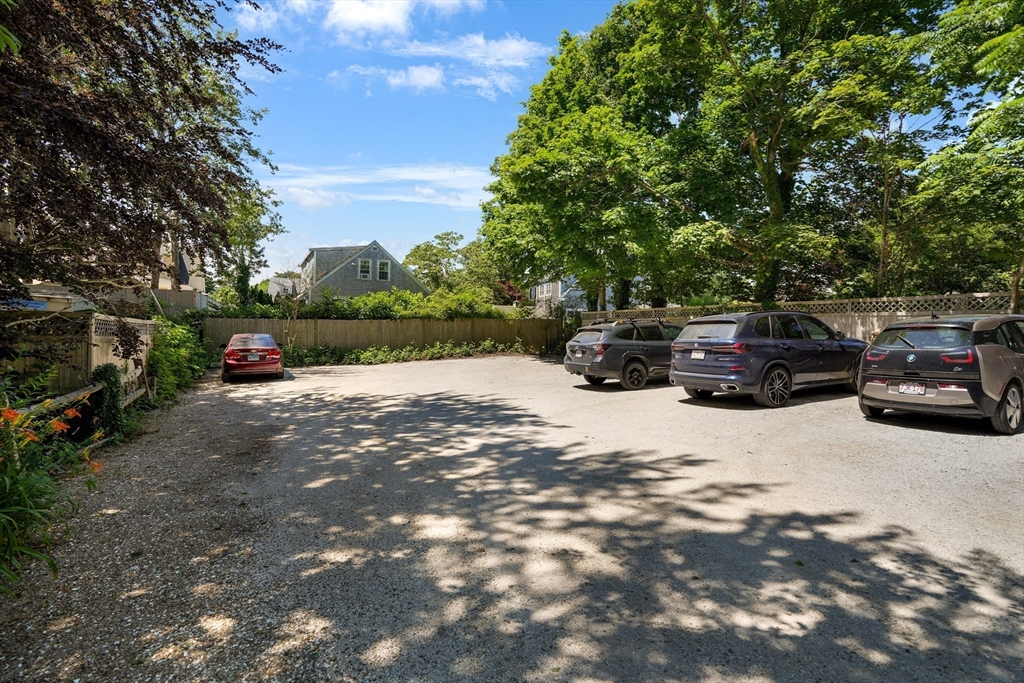 218 Upper Main Street Edgartown, MA 02539 - Photo 17 of 20