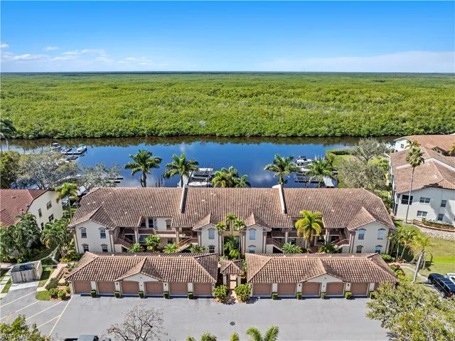 $349,900 | 182 Newport Drive, Unit 1003, Naples, FL 34114