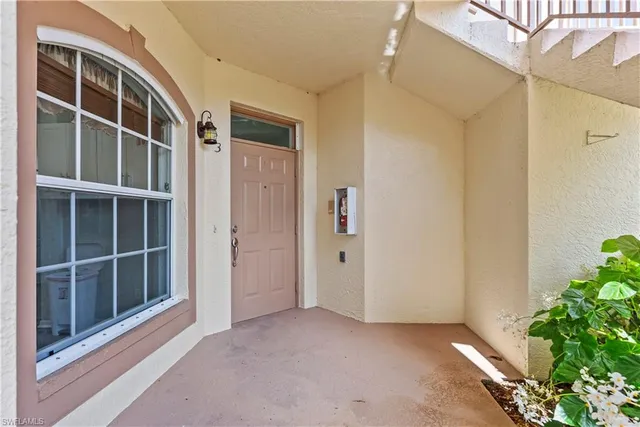 $349,900 | 182 Newport Drive, Unit 1003, Naples, FL 34114