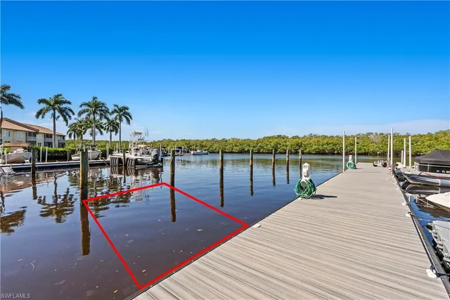 $349,900 | 182 Newport Drive, Unit 1003, Naples, FL 34114