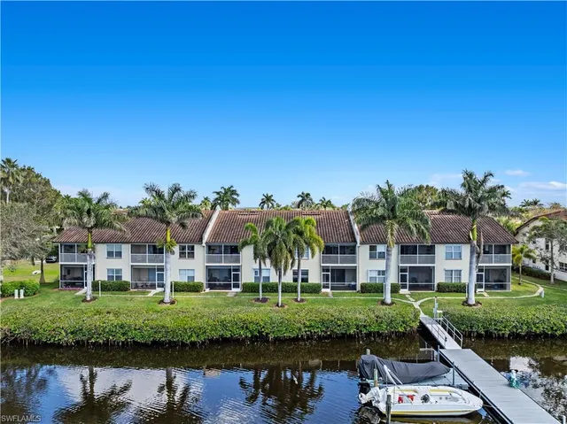 $349,900 | 182 Newport Drive, Unit 1003, Naples, FL 34114