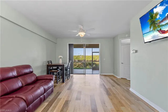 $349,900 | 182 Newport Drive, Unit 1003, Naples, FL 34114