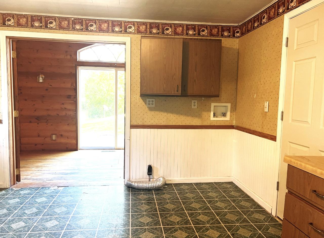 1444 North Stevens Street Rhinelander, WI 54501 - Photo 11 of 19 Gallery Image 11