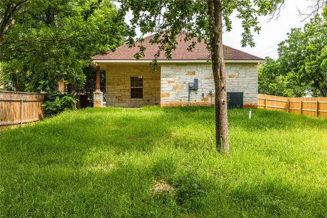 $299,000 | 1700 Proctor Avenue, Waco, TX 76708