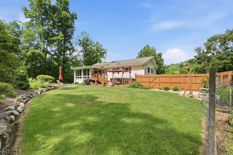 83 Layton Road Wantage, NJ 07461 - Photo 21 of 31