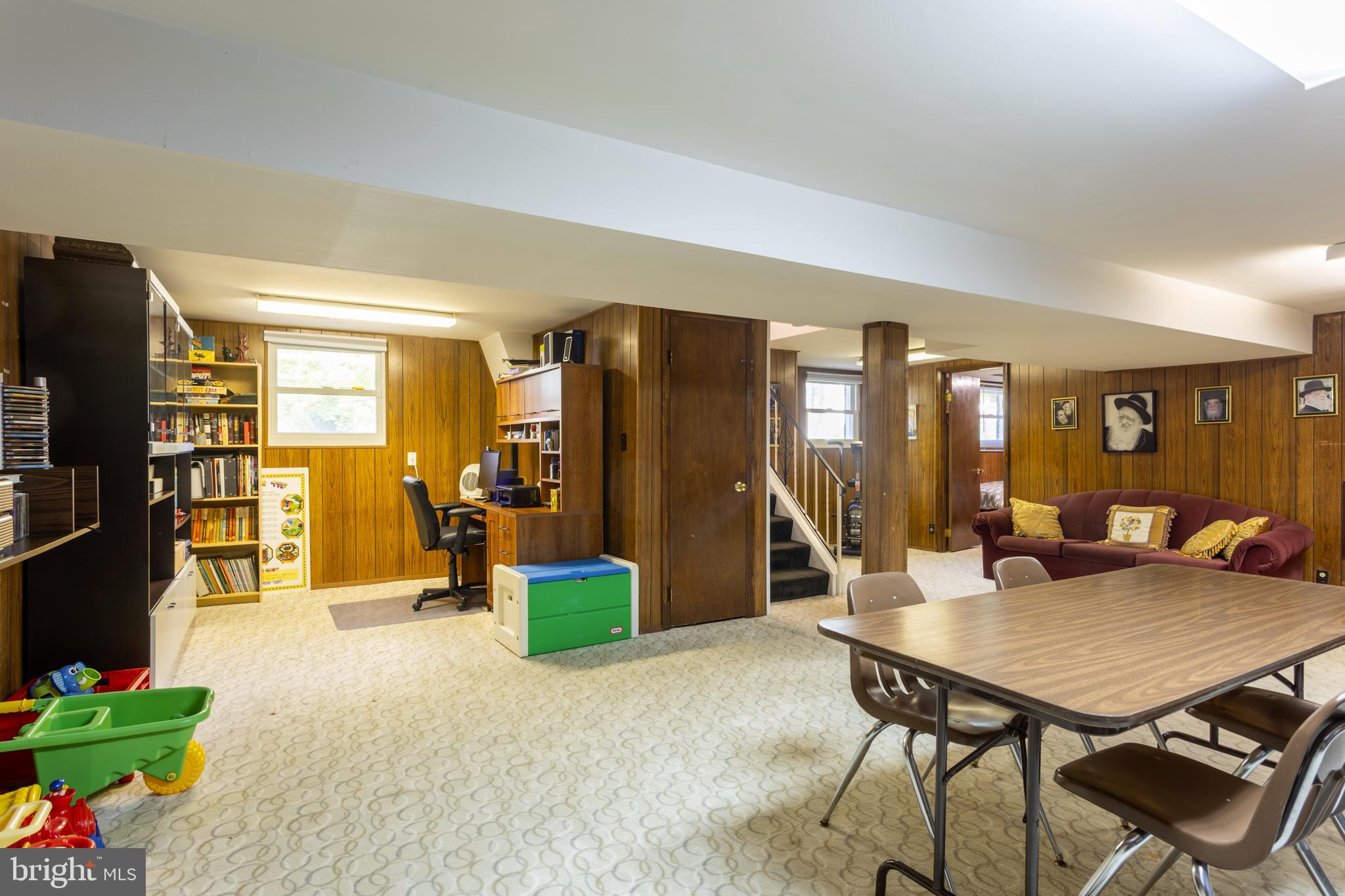 3313 Claran Road Baltimore, MD 21215 - Photo 25 of 35 a view of a dining room with furniture