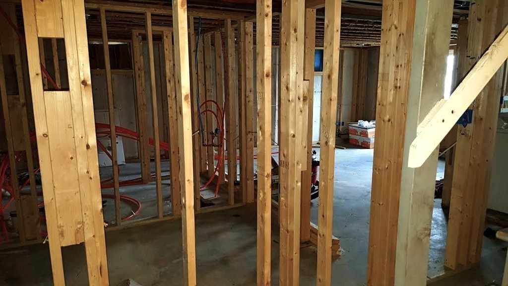 28 Birmingham Road Worcester, MA 01606 - Photo 12 of 15 Gallery Image 12