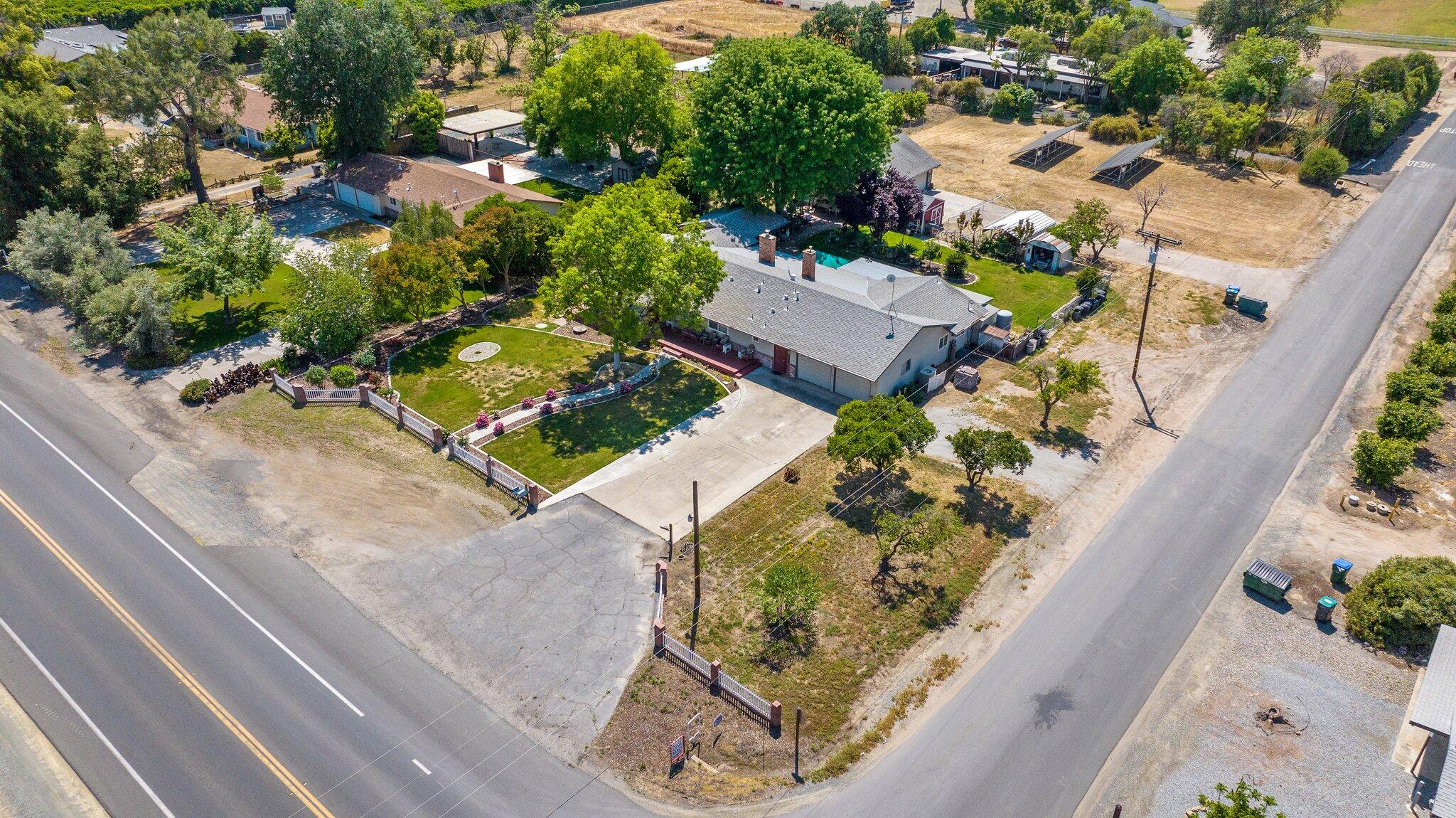 29979 Road 196 Exeter, CA 93221 - Photo 63 of 70 71-web-or-mls-DJI_20250429143552_0267_D