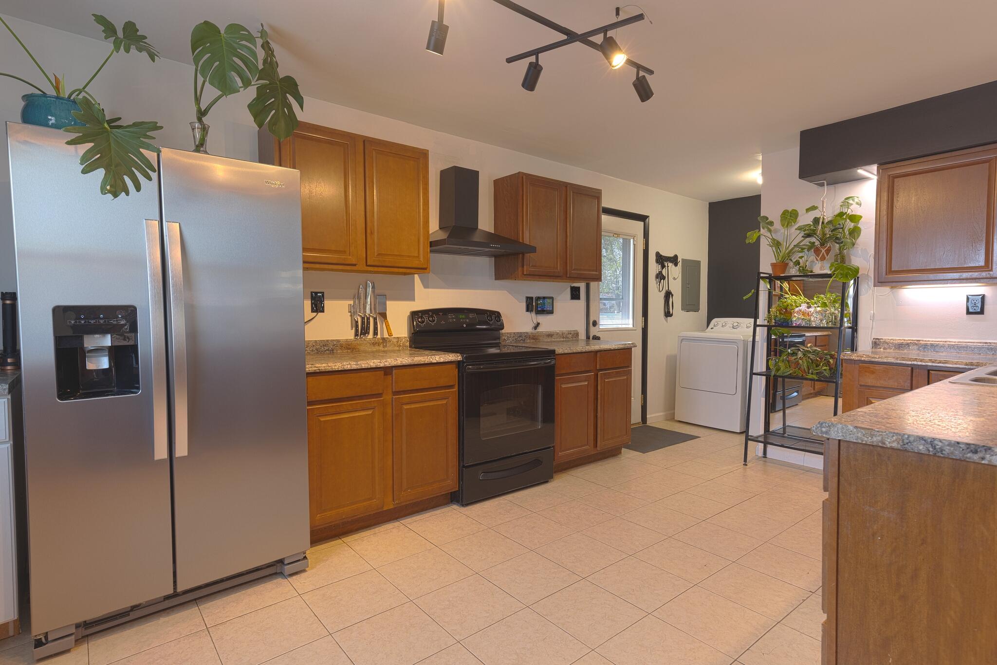 638 Rogers Road Lexington, KY 40505 - Photo 7 of 15 Kitchen