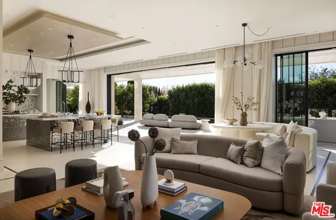 $36,950,000 | 721 North Bonhill Road, Los Angeles, CA 90049