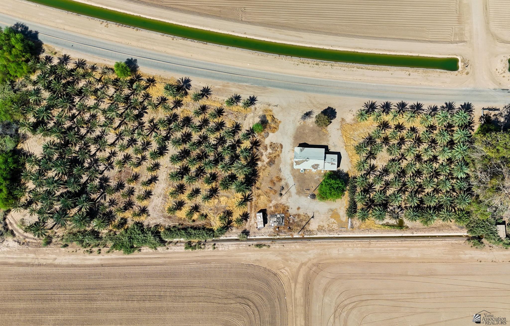 1240 Flood Road Winterhaven, CA 92283 - Photo 1 of 16 Gallery Image 1