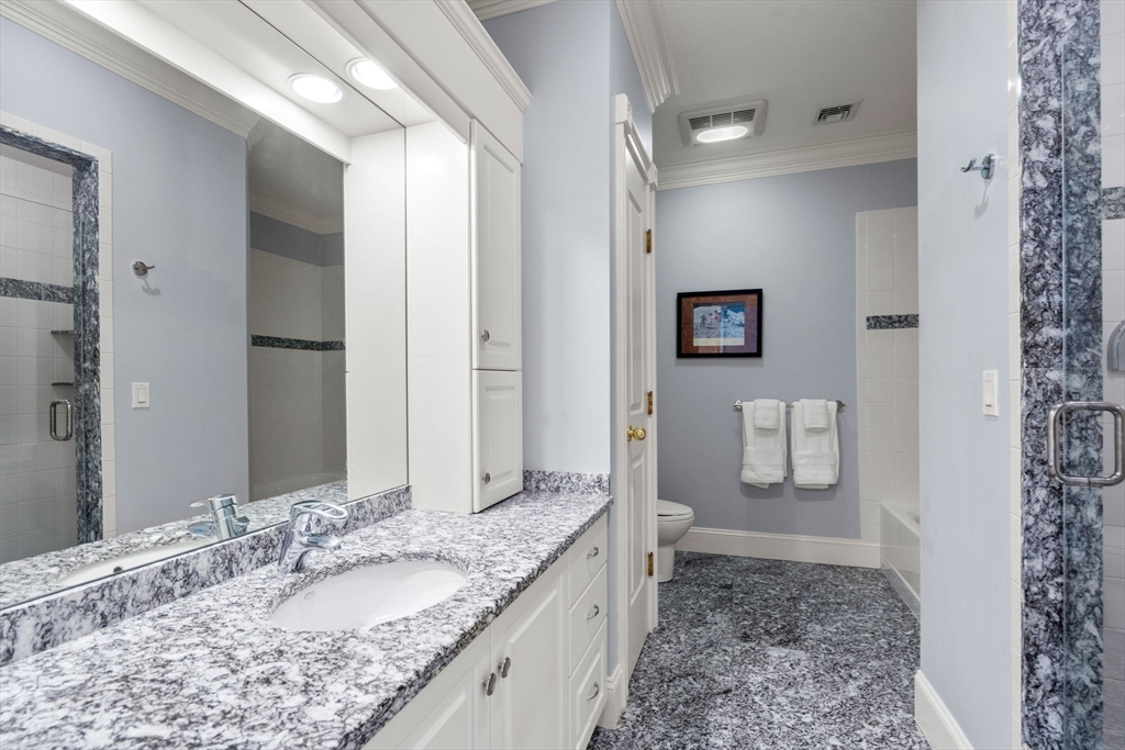 51 Pine Street Dover, MA 02030 - Photo 25 of 38