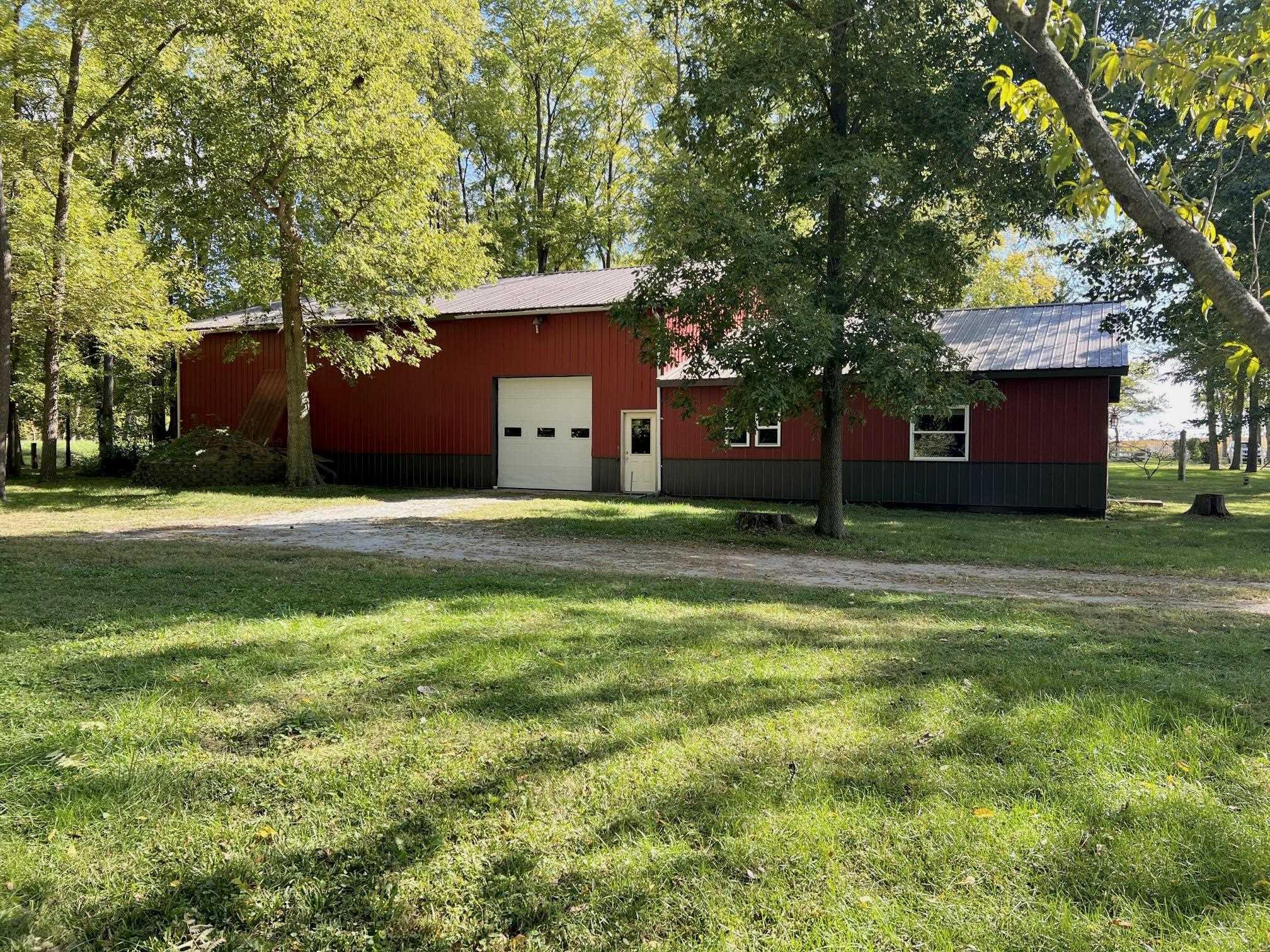 330 North 500 East Rochester, IN 46975 - Photo 3 of 28 Gallery Image 3