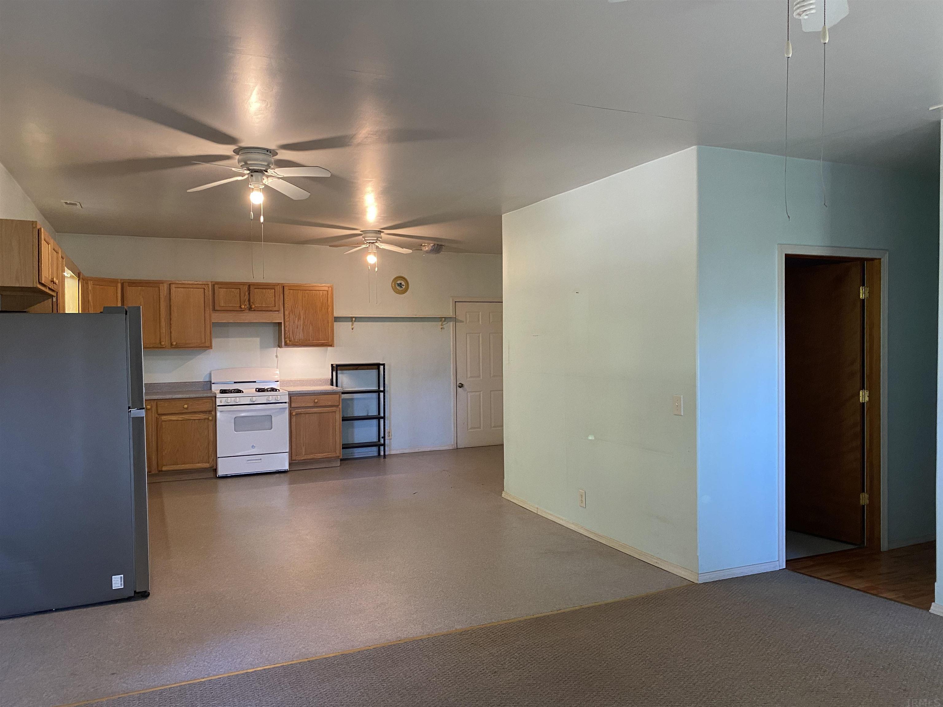 330 North 500 East Rochester, IN 46975 - Photo 7 of 28 Gallery Image 7