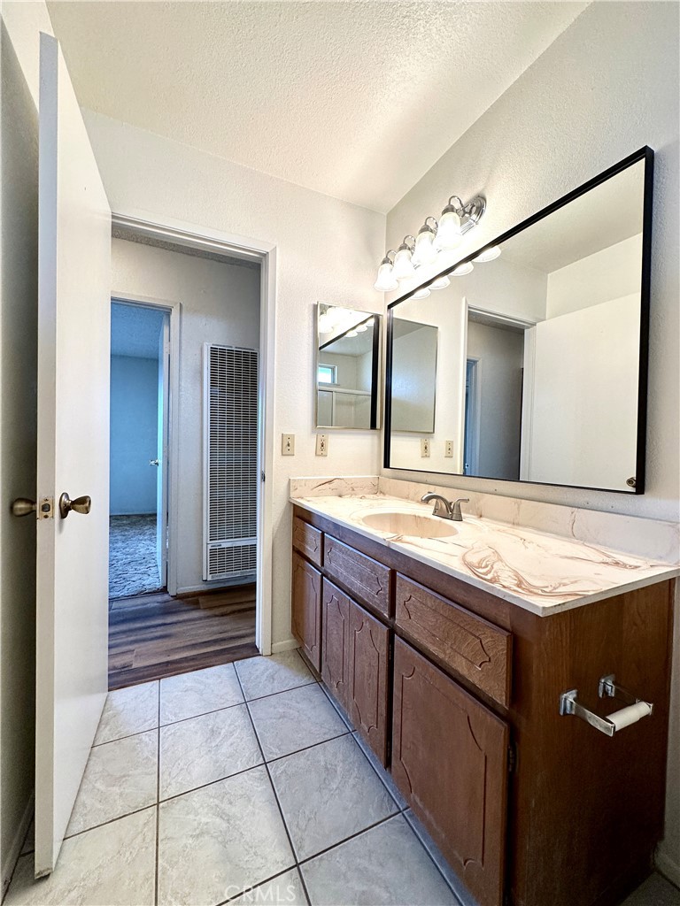 22773 Powhatan Road Apple Valley, CA 92308 - Photo 30 of 35