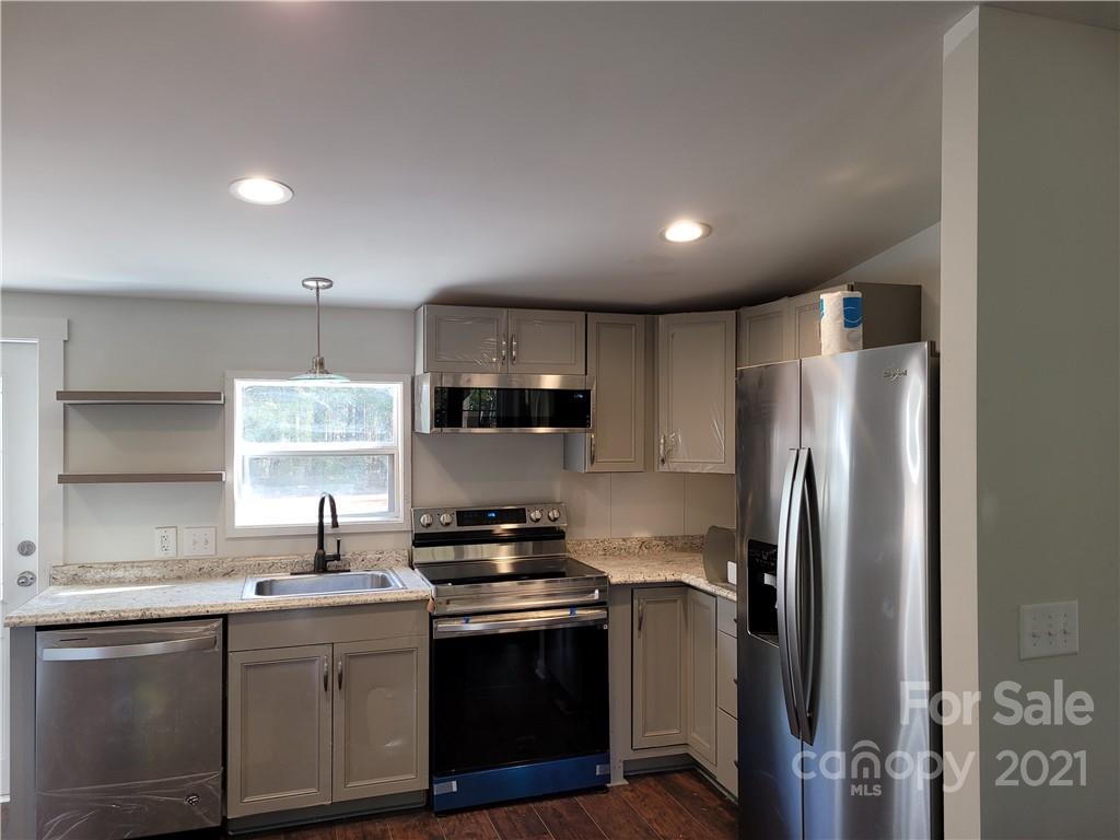 4725 Blade Run Road Edgemoor, SC 29712 - Photo 8 of 20 Gallery Image 8