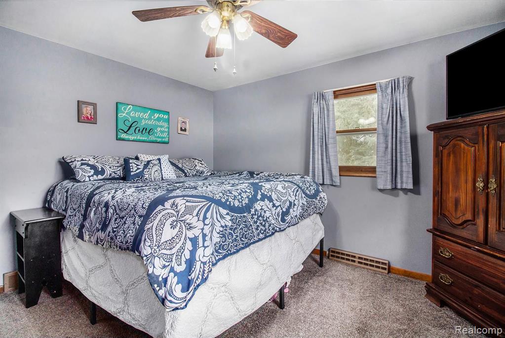 12014 Rolston Road Byron, MI 48418 - Photo 8 of 33