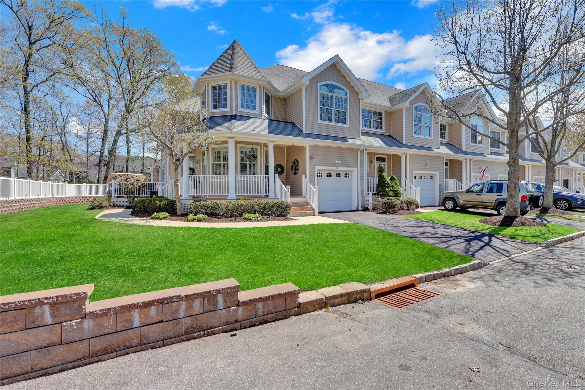 58 Blair Road, Unit 58 East Setauket, NY 11733 - Photo 2 of 41