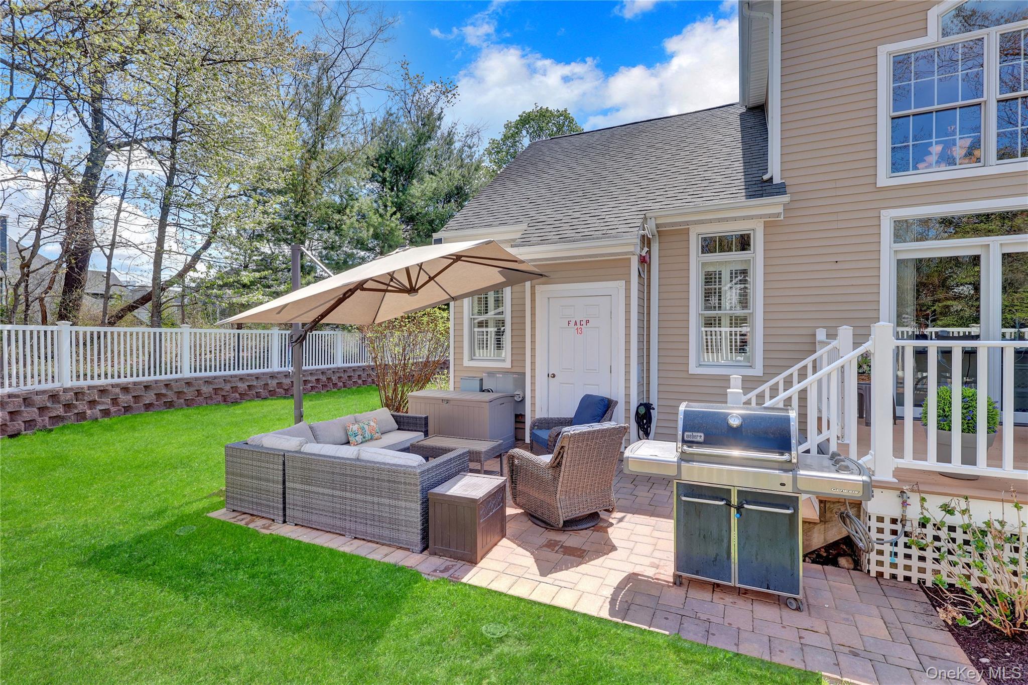 58 Blair Road, Unit 58 East Setauket, NY 11733 - Photo 5 of 41