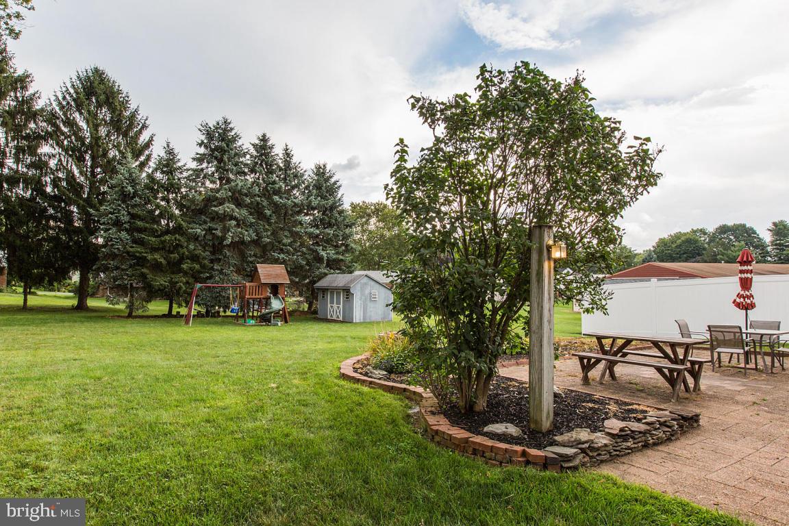 335 Millersville Road Lancaster, PA 17603 - Photo 9 of 51 Gallery Image 9