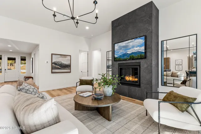 $827,500 | 2348 Shaded Spg Trail, Flagstaff, AZ 86005