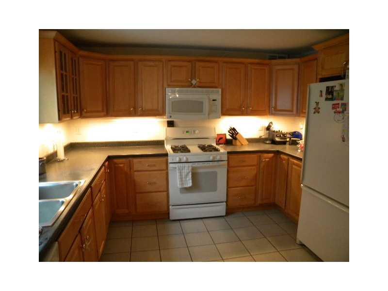 389 Blackstrap Road Falmouth, ME 04105 - Photo 10 of 32 Kitchen. KITCHEN VIEW