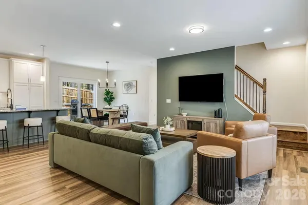 $510,000 | 170 Cascade Rdg Road, Fairview, NC 28730