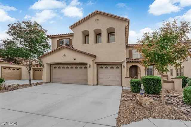 $603,000 | 313 Raptors View Avenue, North Las Vegas, NV 89031