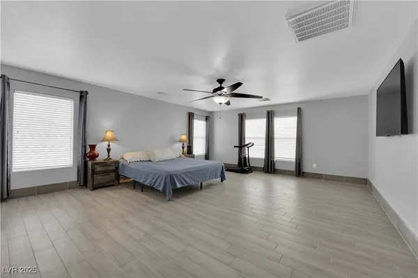 $599,900 | 313 Raptors View Avenue, North Las Vegas, NV 89031