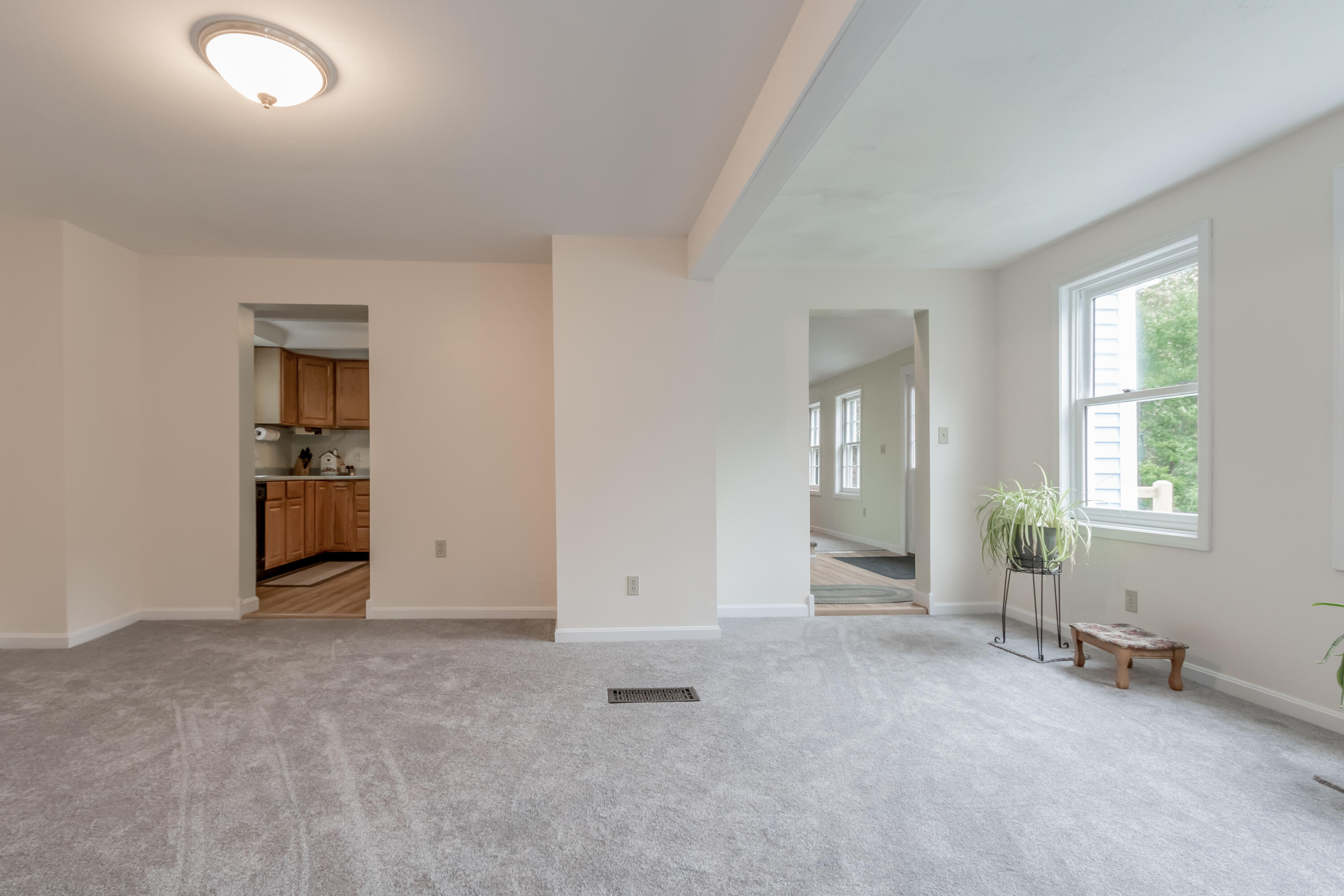 270 Bonny Eagle Road Hollis, ME 04042 - Photo 17 of 48 16 Living room