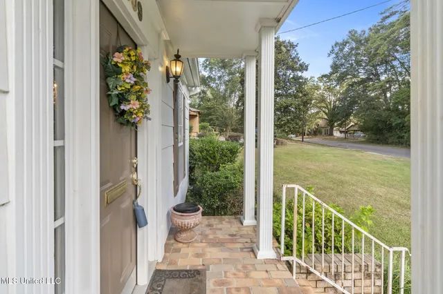 $299,500 | 609 Dabbs Street, Hattiesburg, MS 39401