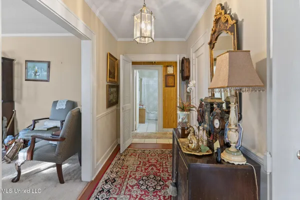$299,500 | 609 Dabbs Street, Hattiesburg, MS 39401
