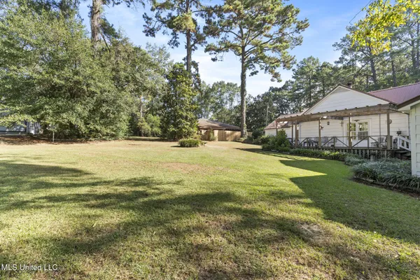 $299,500 | 609 Dabbs Street, Hattiesburg, MS 39401