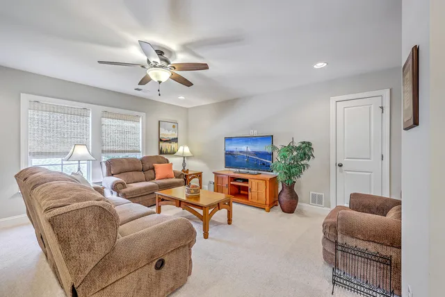 $650,000 | 1044 Pigeon Point, Johns Island, SC 29455