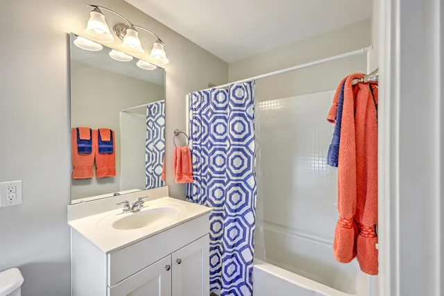 $650,000 | 1044 Pigeon Point, Johns Island, SC 29455