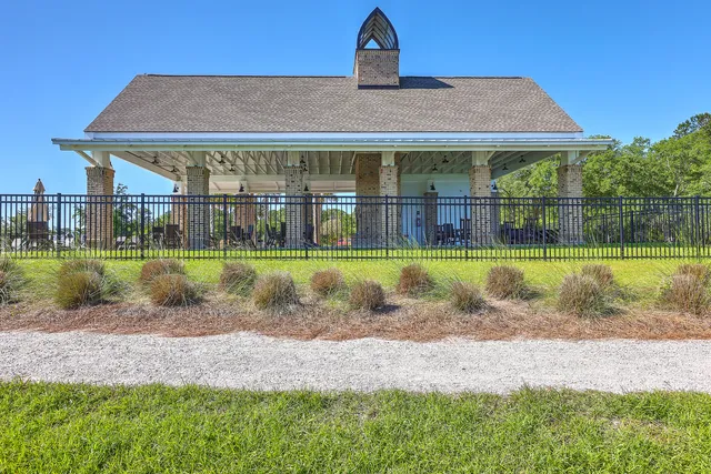 $650,000 | 1044 Pigeon Point, Johns Island, SC 29455