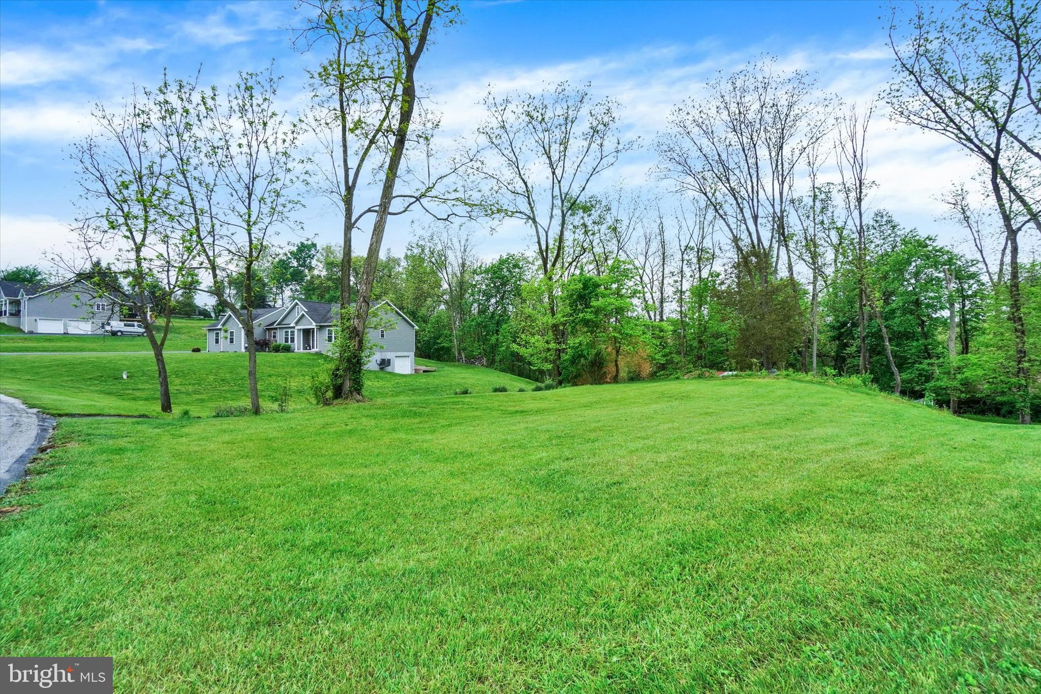 1038 Keller Road York, PA 17406 - Photo 29 of 29 Gallery Image 29