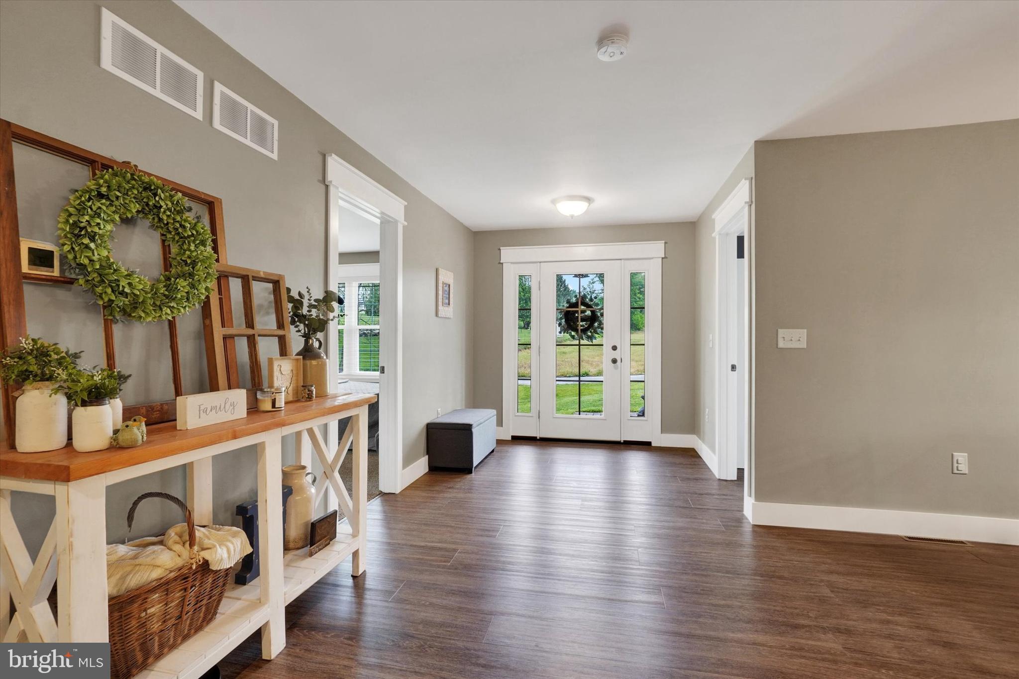 1038 Keller Road York, PA 17406 - Photo 9 of 29 Gallery Image 9