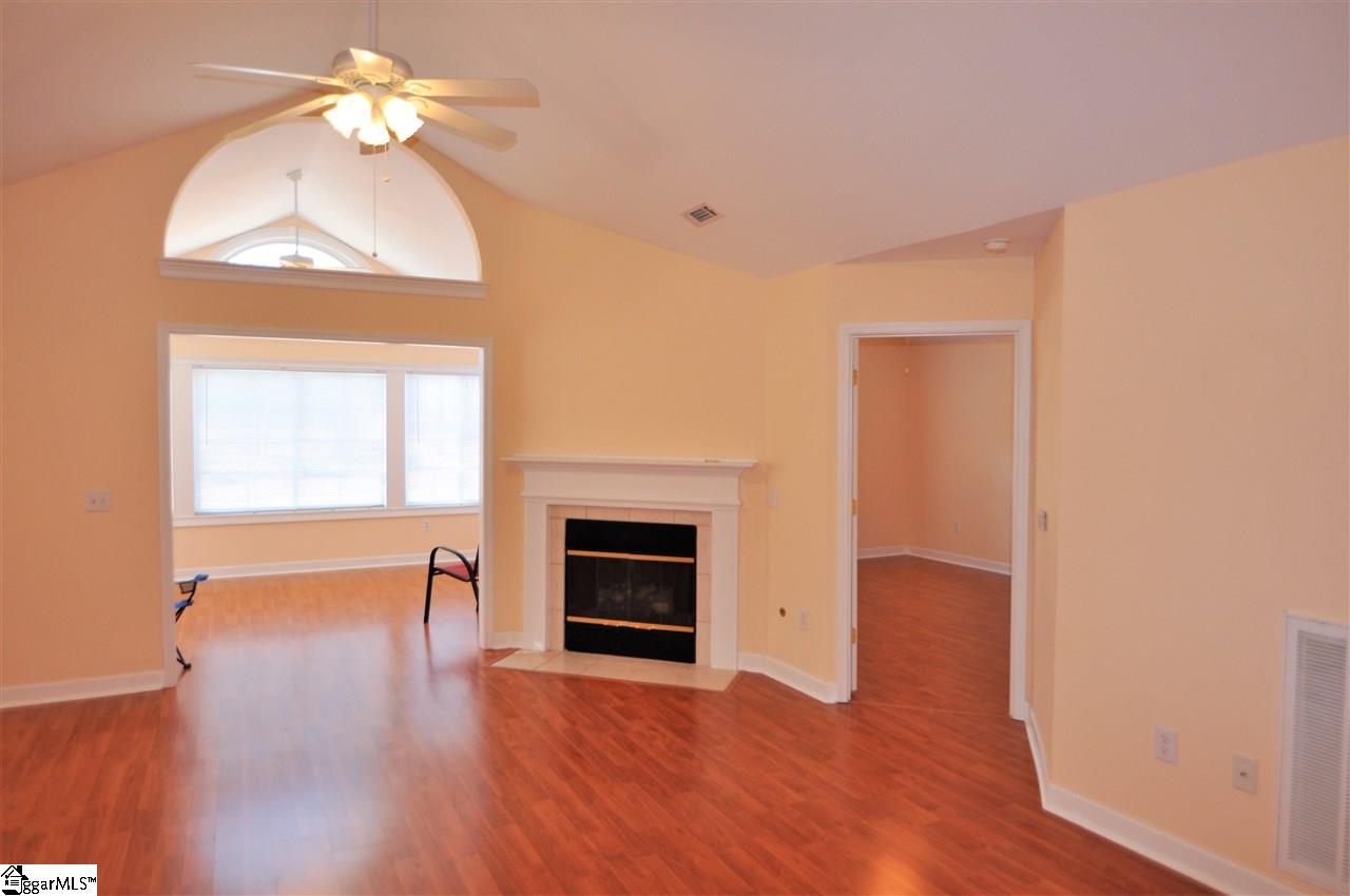 113 Ravines Lane Spartanburg, SC 29301 - Photo 10 of 24 Gallery Image 10