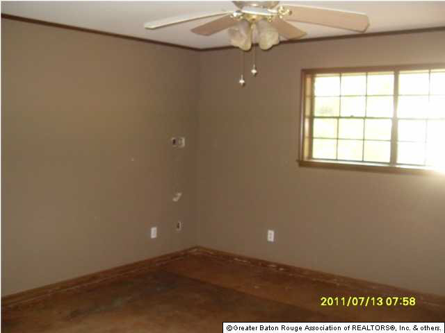 13092 Seles Point Road St. Amant, LA 70774 - Photo 9 of 10 Gallery Image 9