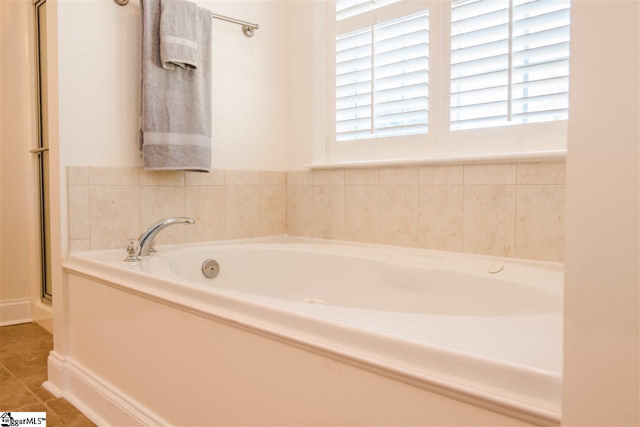6 Paris Road Taylors, SC 29687 - Photo 15 of 22