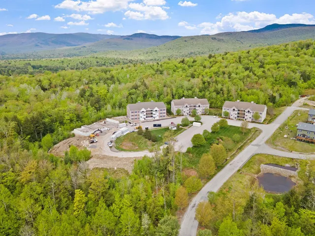 $850,000 | 20 Twin Tip Terrace, Unit 2, Lincoln, NH 03251