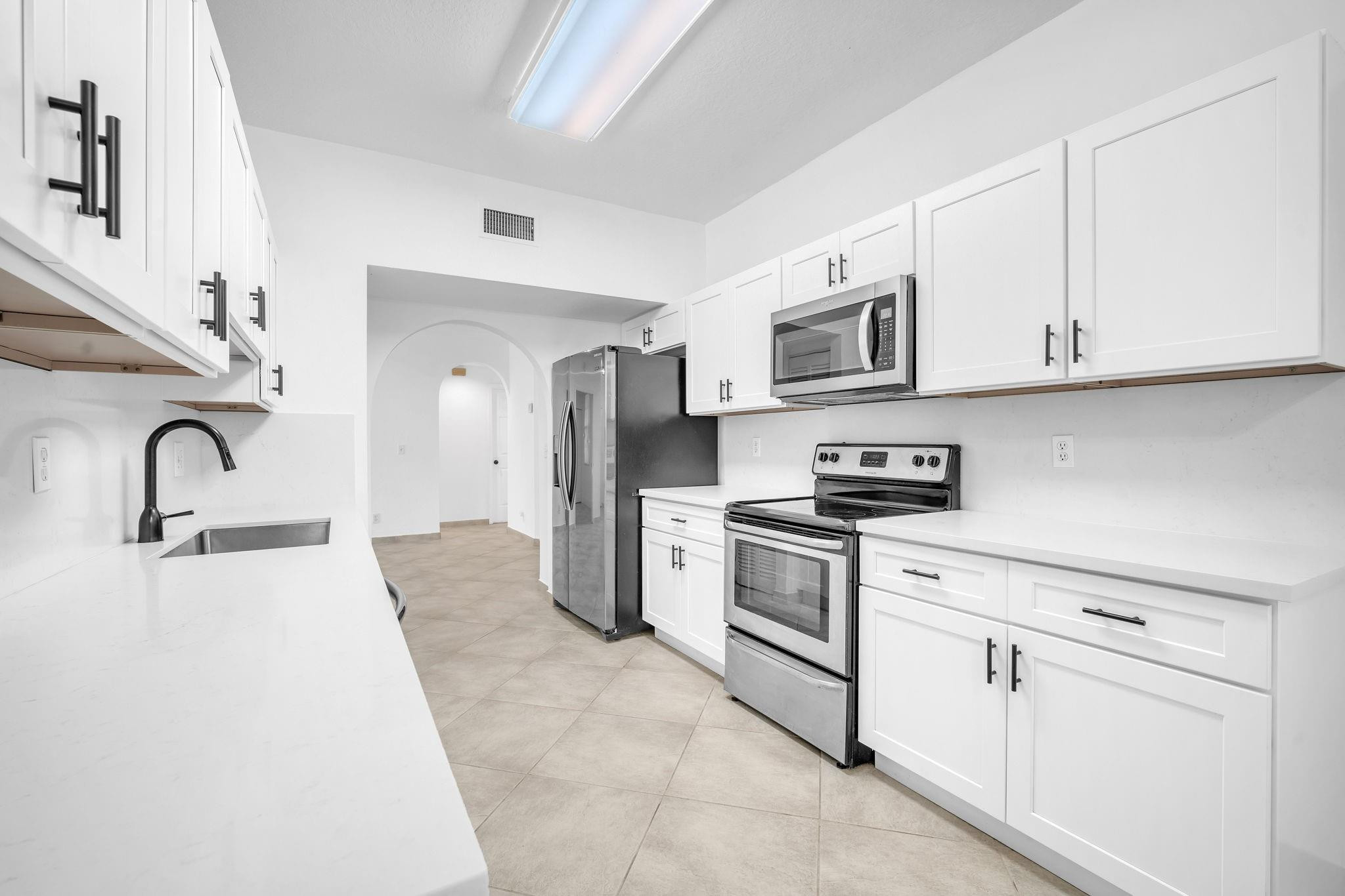 8480 Vía Romana, Unit 86L Boca Raton, FL 33496 - Photo 14 of 38 Photo 14