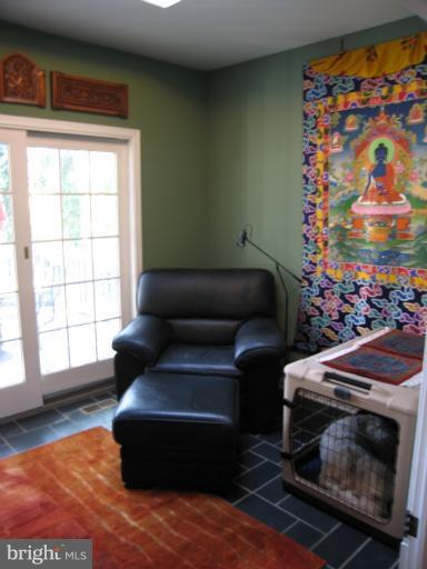 5731 Ridgedale Road Baltimore, MD 21209 - Photo 12 of 29 Den